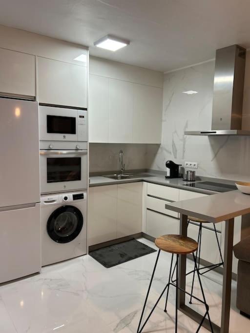 Moderno Apartamento Cerca Al Mar Tías Buitenkant foto