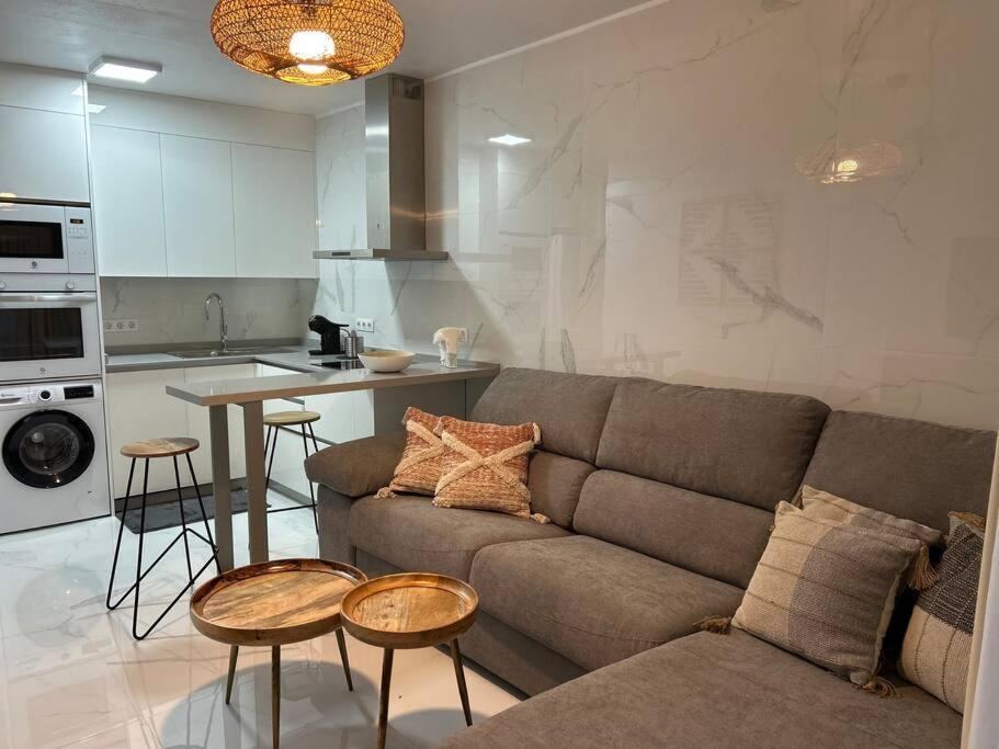 Moderno Apartamento Cerca Al Mar Tías Buitenkant foto